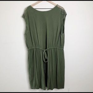 Old Navy Sleeveless Drawstring Waist Dress